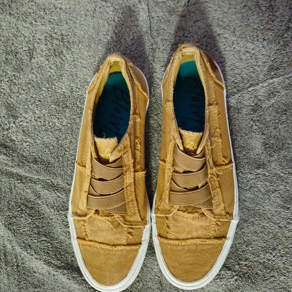 Blowfish Malibu Marley women's Slip On shoes Sunrise Color Washed Canvas sz 8.5 - Picture 3 of 12